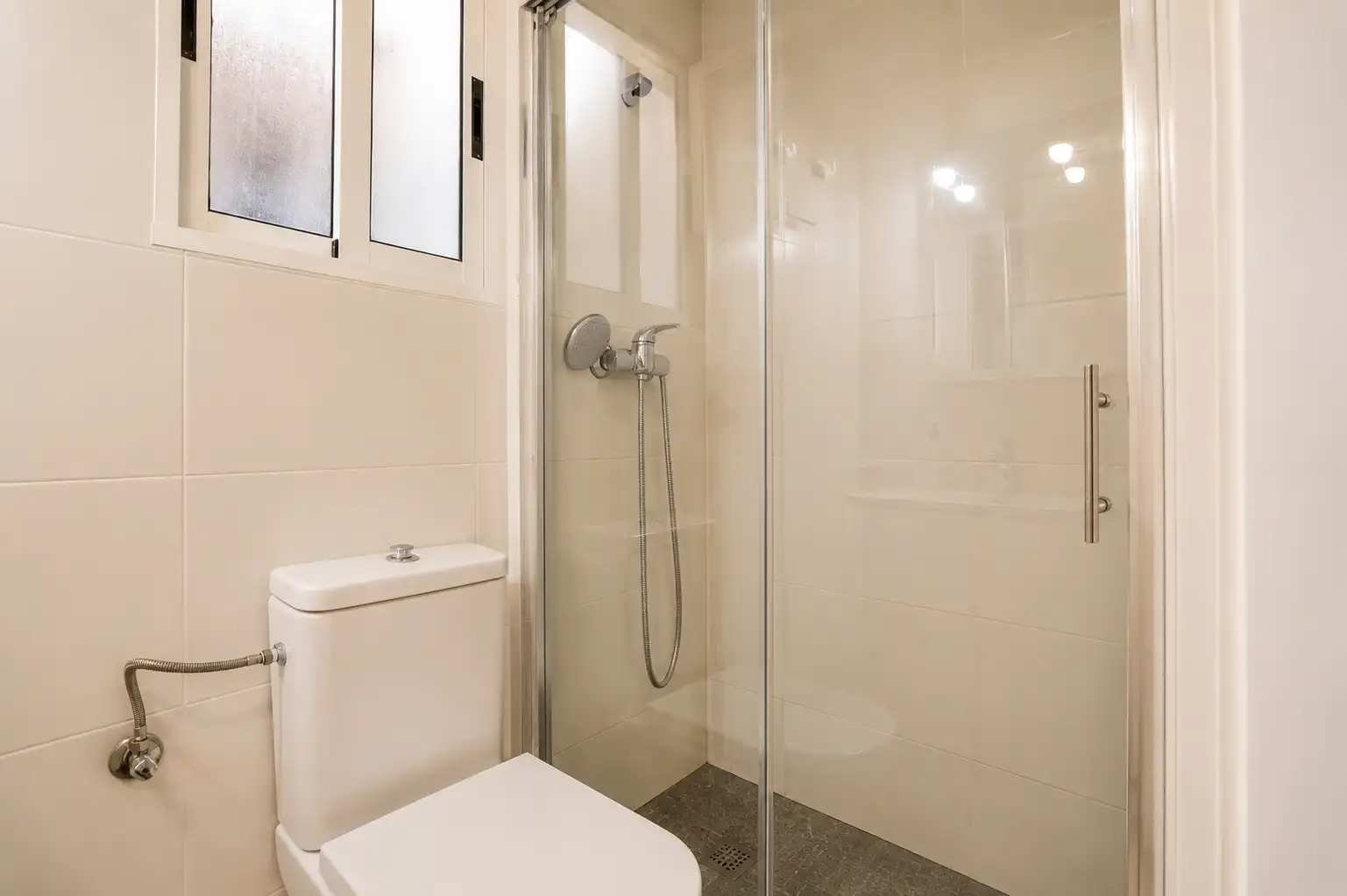 Apartamento con ascensor en venta en Passeig Maritim 116, imagen 6