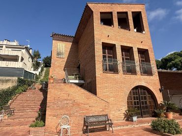 Casa con giardino in vendita a Sant Fost de Campsentelles