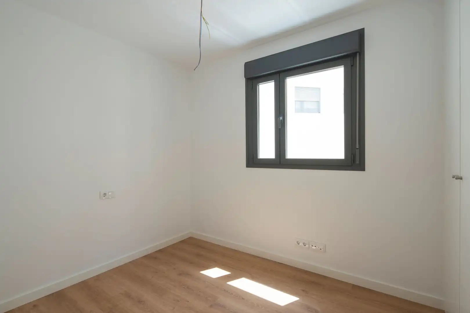 Bedroom of Flat for sale in Málaga  with Parquet flooring, Terrace and Storage room