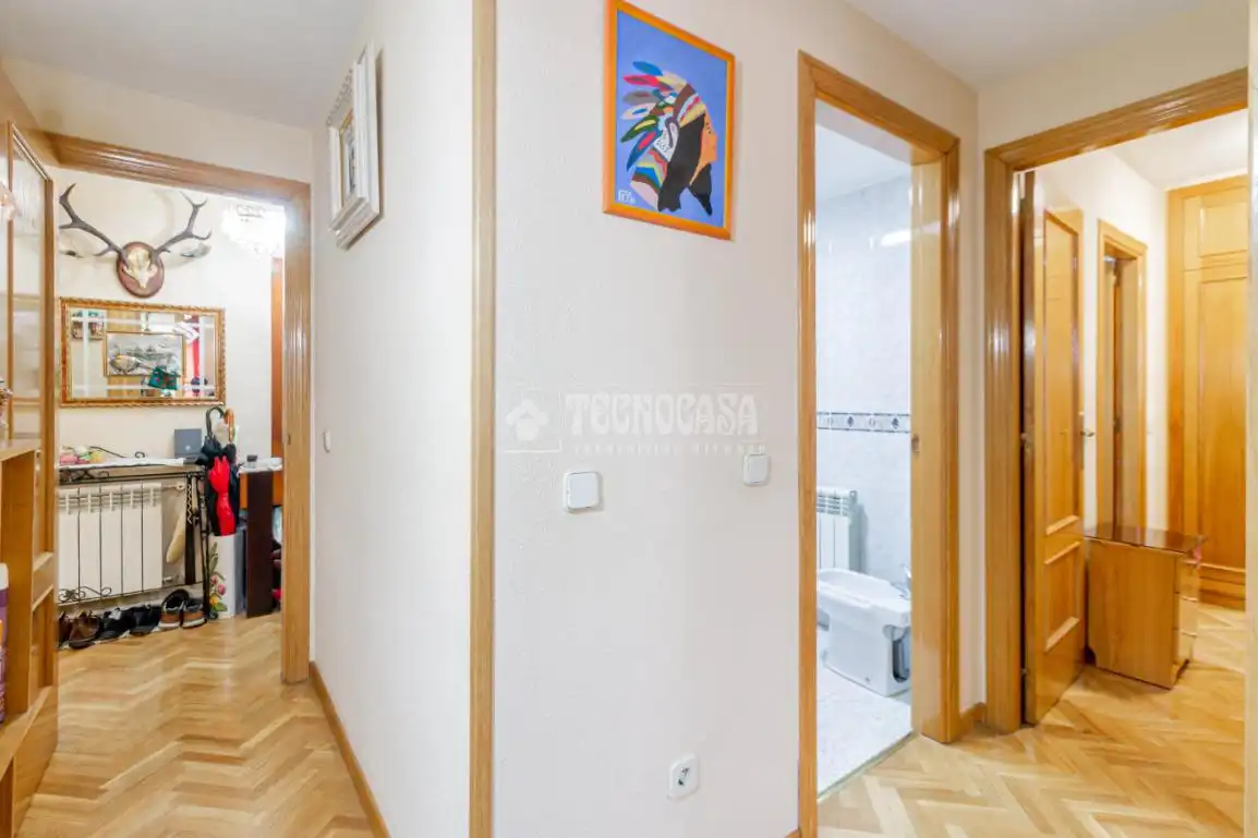 Piso en venta en Madrid con Trastero y Amueblado