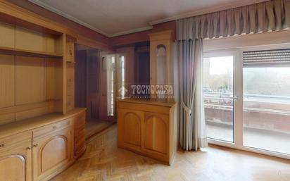 Bedroom of Flat for sale in  Madrid Capital  with Heating and Terrace