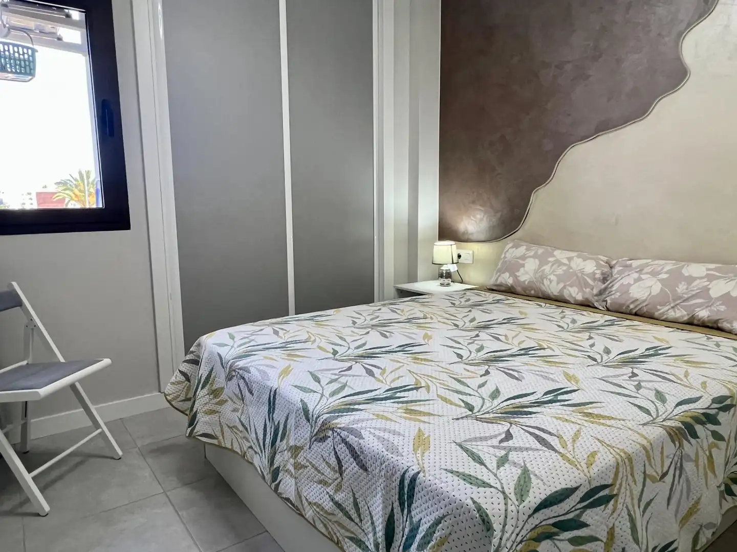 Habitación de Apartamento en venta en San Bartolomé de Tirajana con Aire acondicionado y Piscina comunitaria