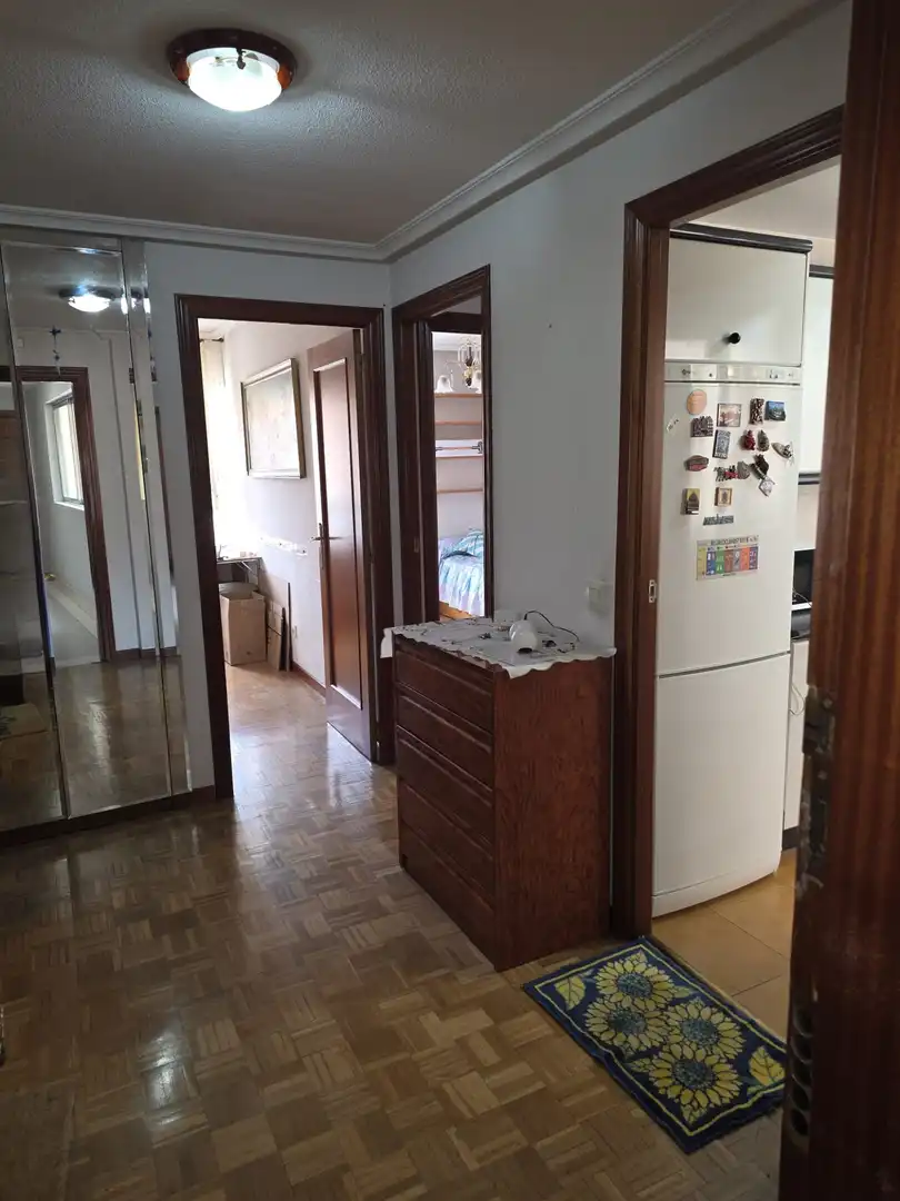 Bedroom of Flat for sale in Salamanca  with Heating, Parquet flooring and Balcony