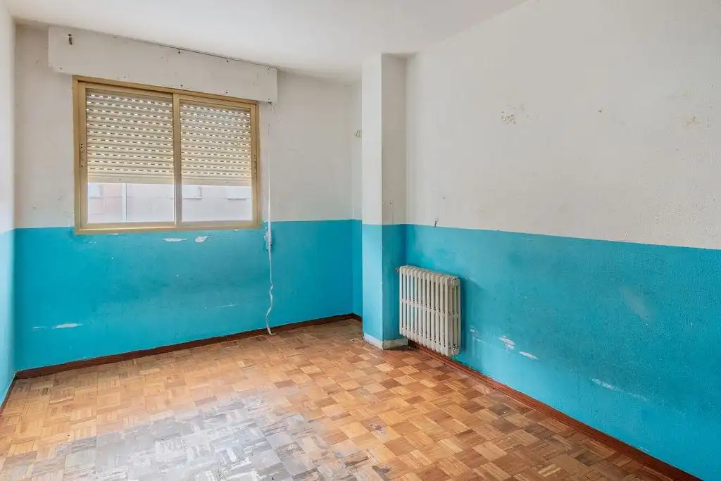 Flat for sale in Calle de Emiliano Sánchez Lombas, imagen 3