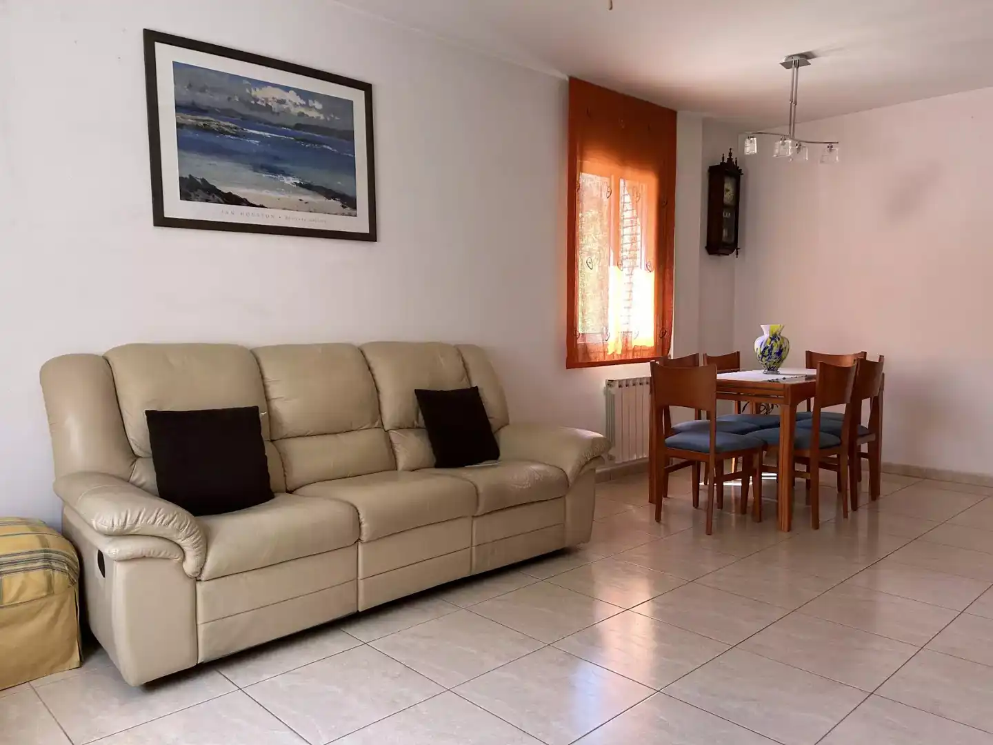 Living room of Flat for sale in Hostalric  with Heating, Terrace and Furnished