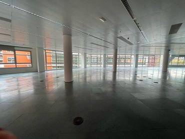 Oficina amb ascensor de lloguer a Sant Martí