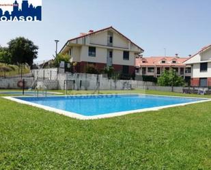 Piscina de Apartament de lloguer en Meruelo amb Terrassa i Piscina