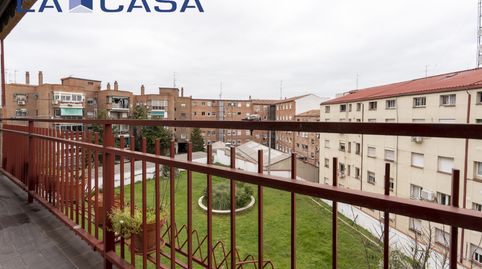 Photo 4 of Flat for sale in Calle de Tucán, Vista Alegre, Madrid Capital