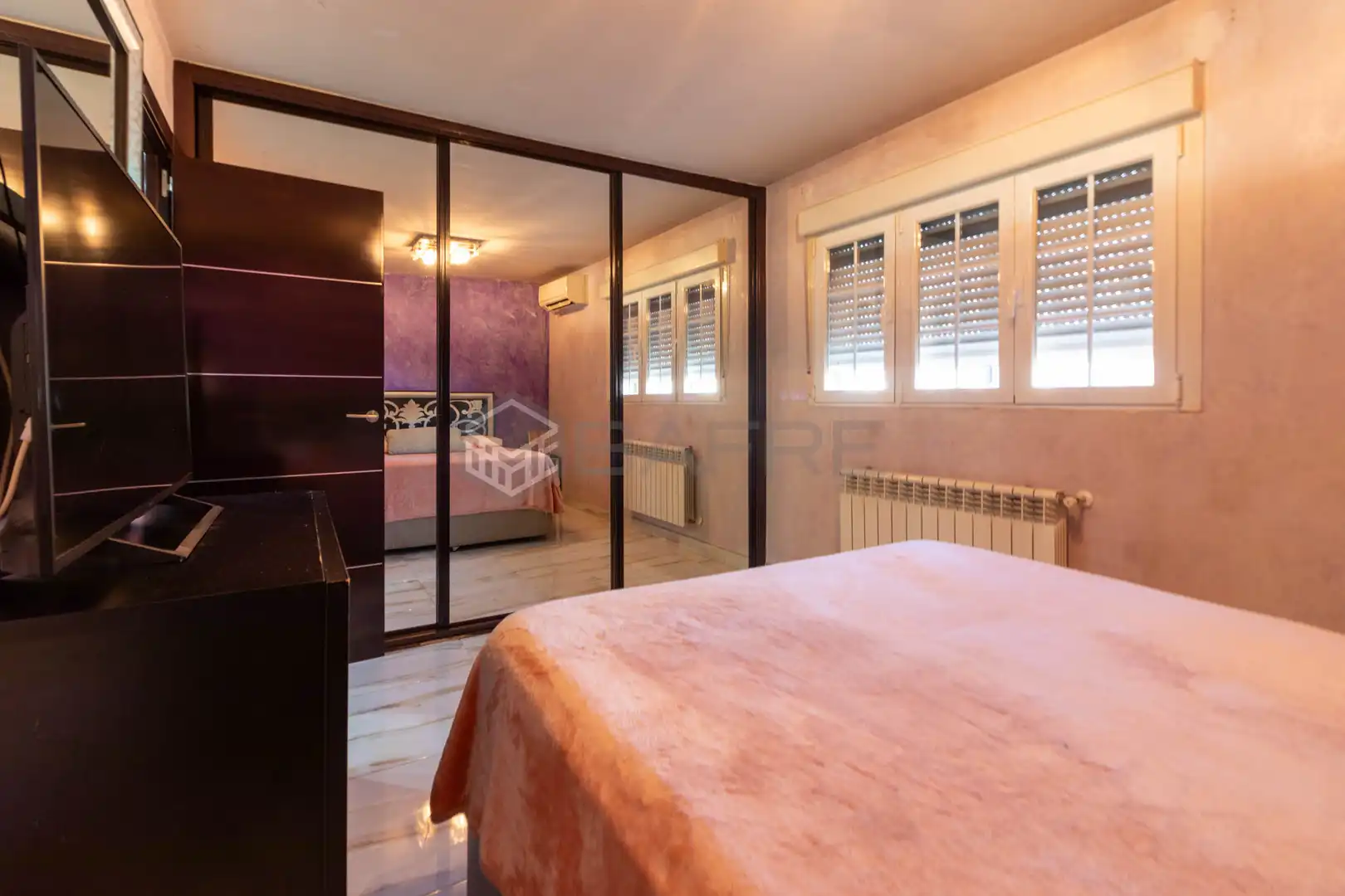 Bedroom of Houses for sale in Madrid  with Air Conditioner, Heating and Private garden