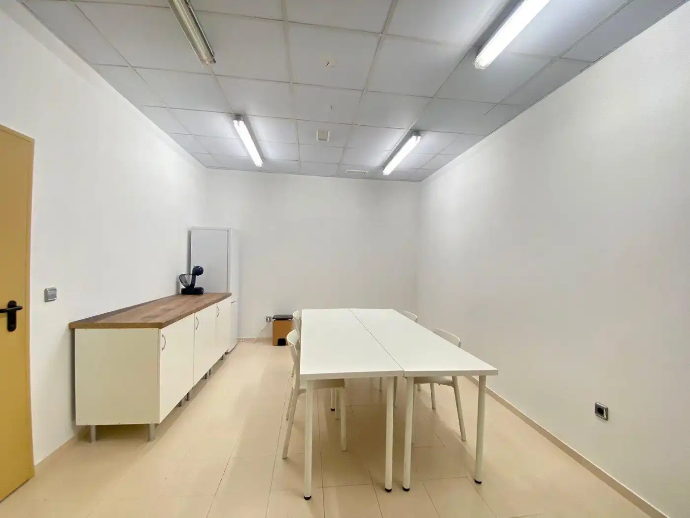Büro zur Miete in Museros