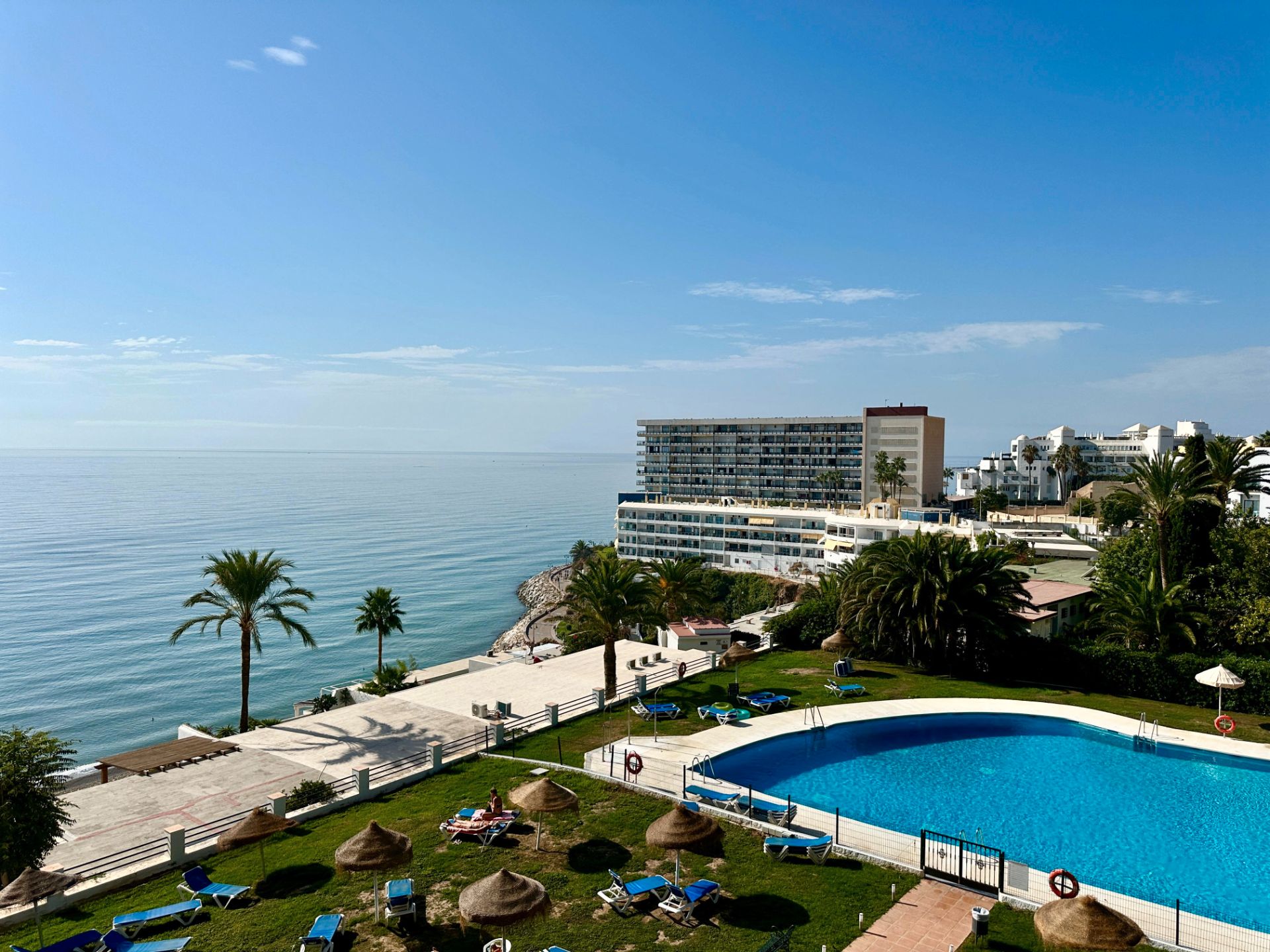Bedroom of Apartment for sale in Torremolinos  with Air Conditioner, Terrace and Furnished