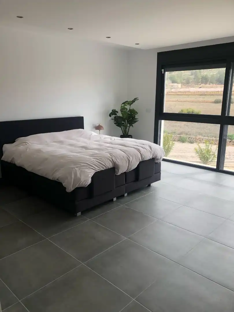 Casa amb piscina en venda a El Pinós / Pinoso, imagen 2