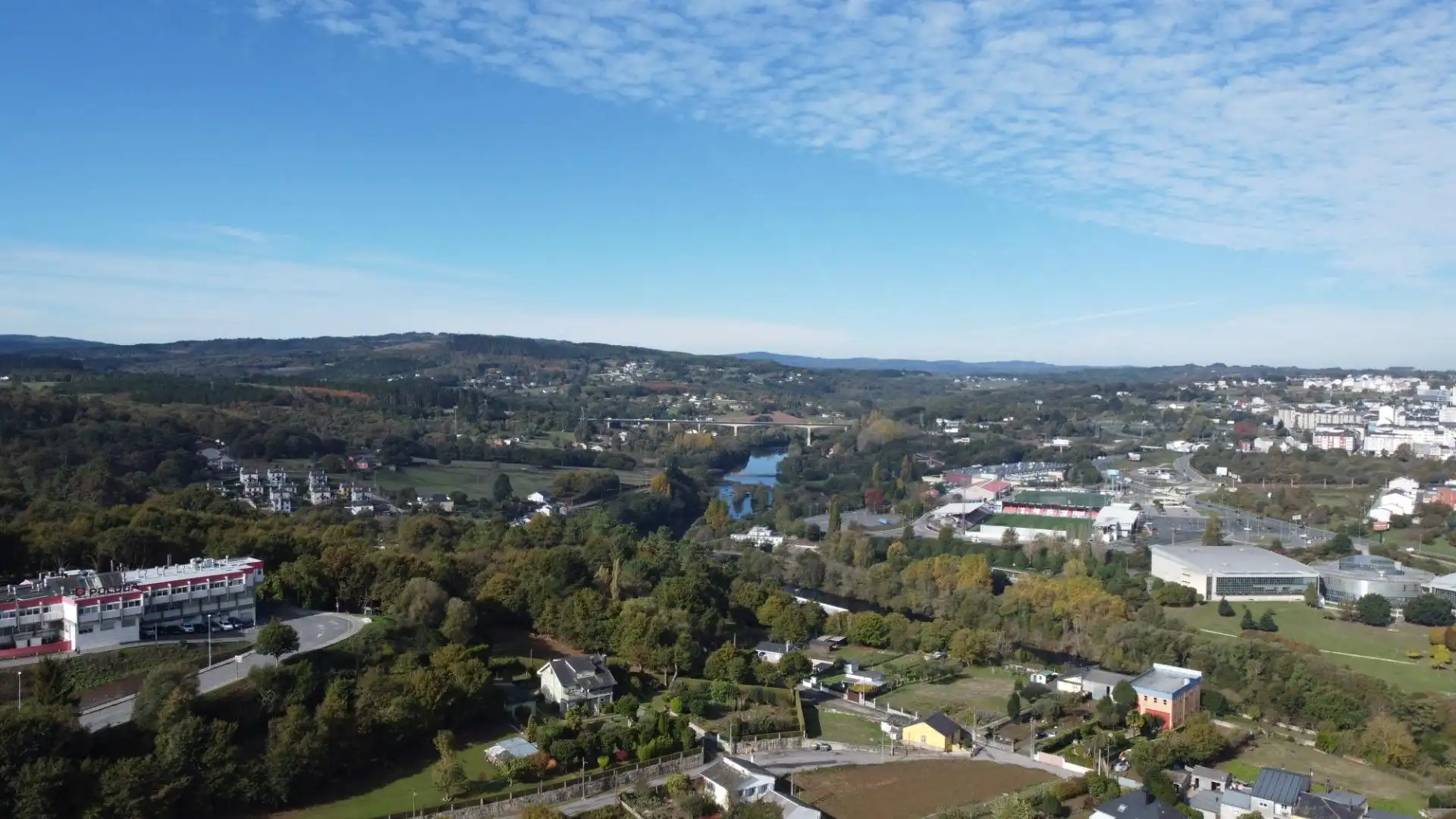 Vista exterior de Casa o chalet en venta en Lugo con Calefacción, Jardín privado y Jacuzzi