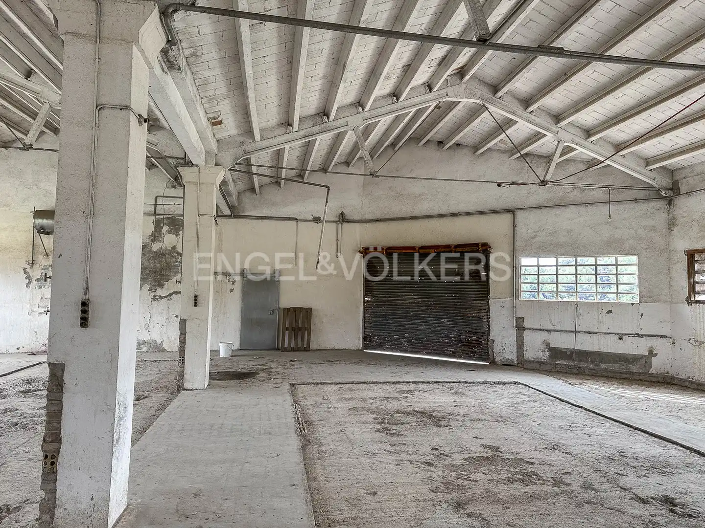 Edificio en venta en Sant Quintí de Mediona