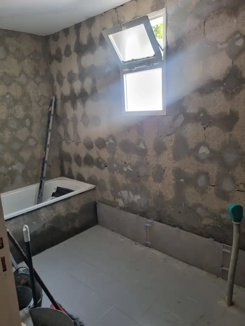 Baño de Casa o chalet de alquiler en Los Barrios con Jardín privado, Terraza y Amueblado