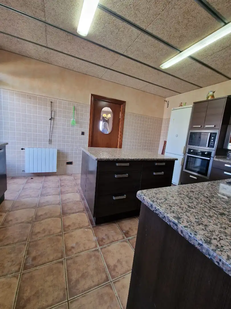 Kitchen of Country homes for sale in Preixens  with Heating, Private garden and Terrace