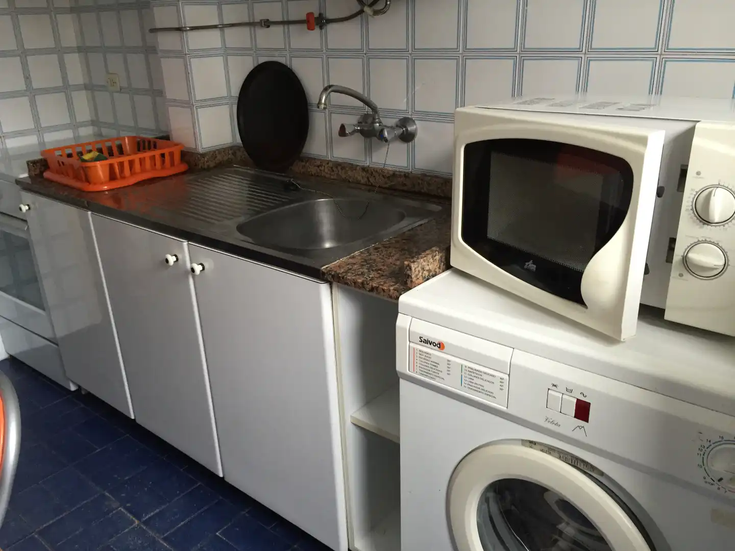Cocina de Piso de alquiler en Santiago de Compostela  con Amueblado
