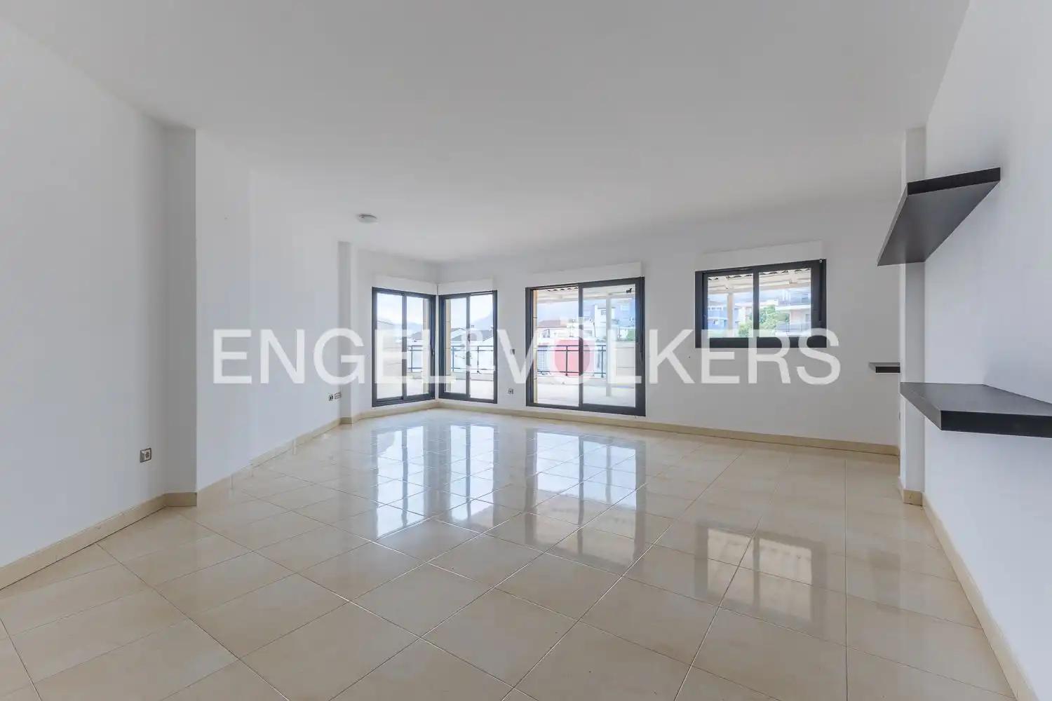 Sala de estar de Ático en venta en Pego con Aire acondicionado, Calefacción y Terraza