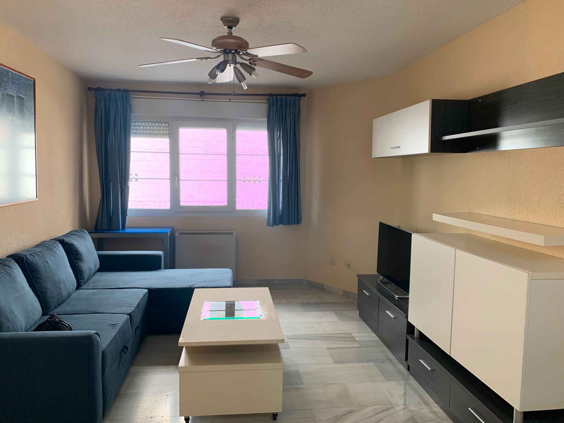 Living room of Flat for sale in Alpedrete  with Heating, Furnished and Oven