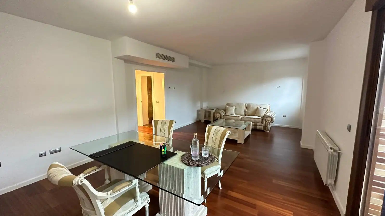 Living room of Houses for sale in Villaviciosa de Odón  with Air Conditioner, Heating and Private garden