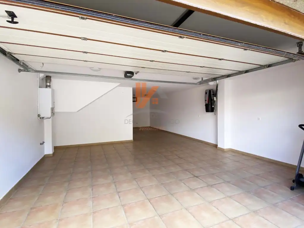 Houses for sale in Teo