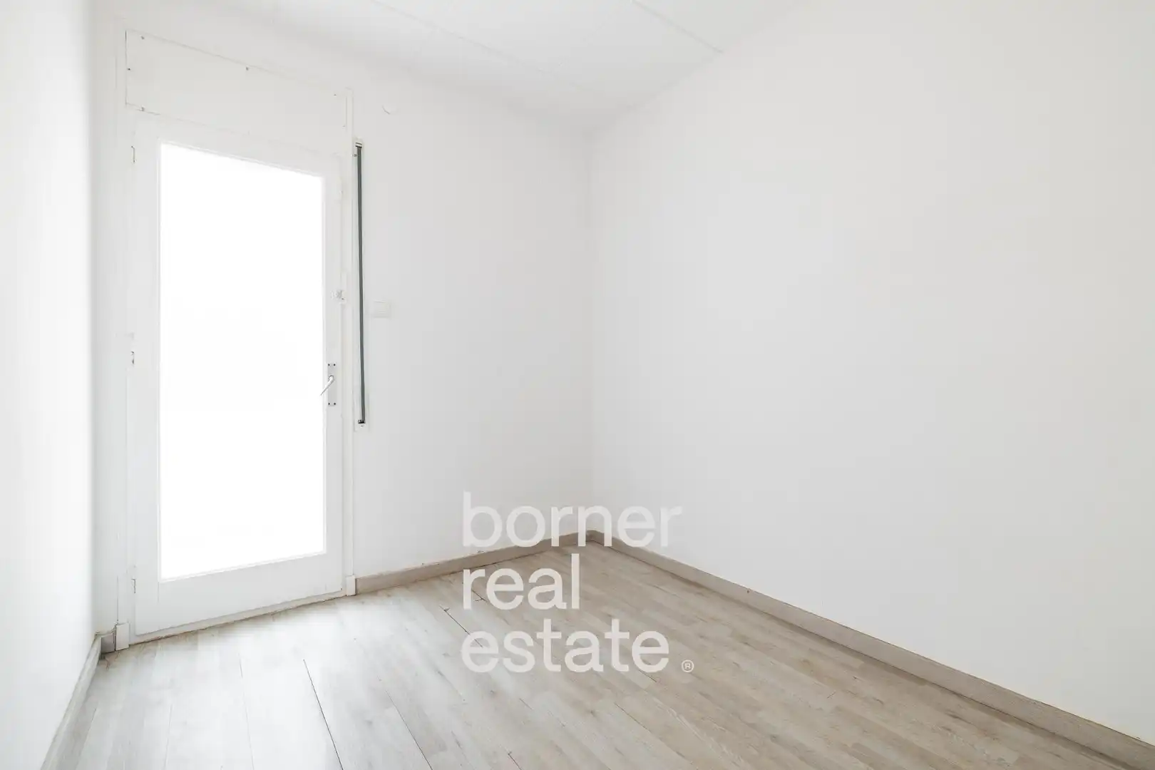 Attic for sale in Sabadell  with Heating and Furnished