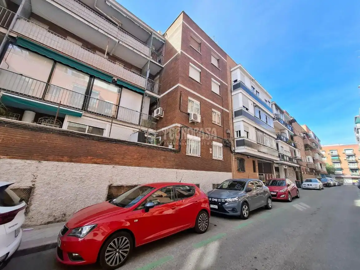 Vista exterior de Garaje en venta en Madrid