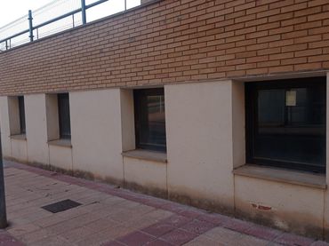 Business premises for sale in Monzón
