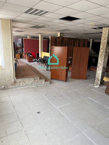 Local comercial en Alquiler en Calle Saboya en Los Ángeles de San Rafael