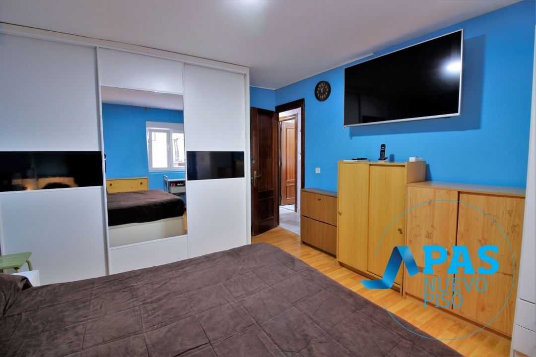 Dormitori de Pis en venda en Santander amb Parquet, Traster i Moblat