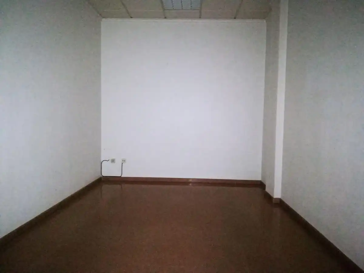 Local comercial de lloguer a La Roda, imagen 8