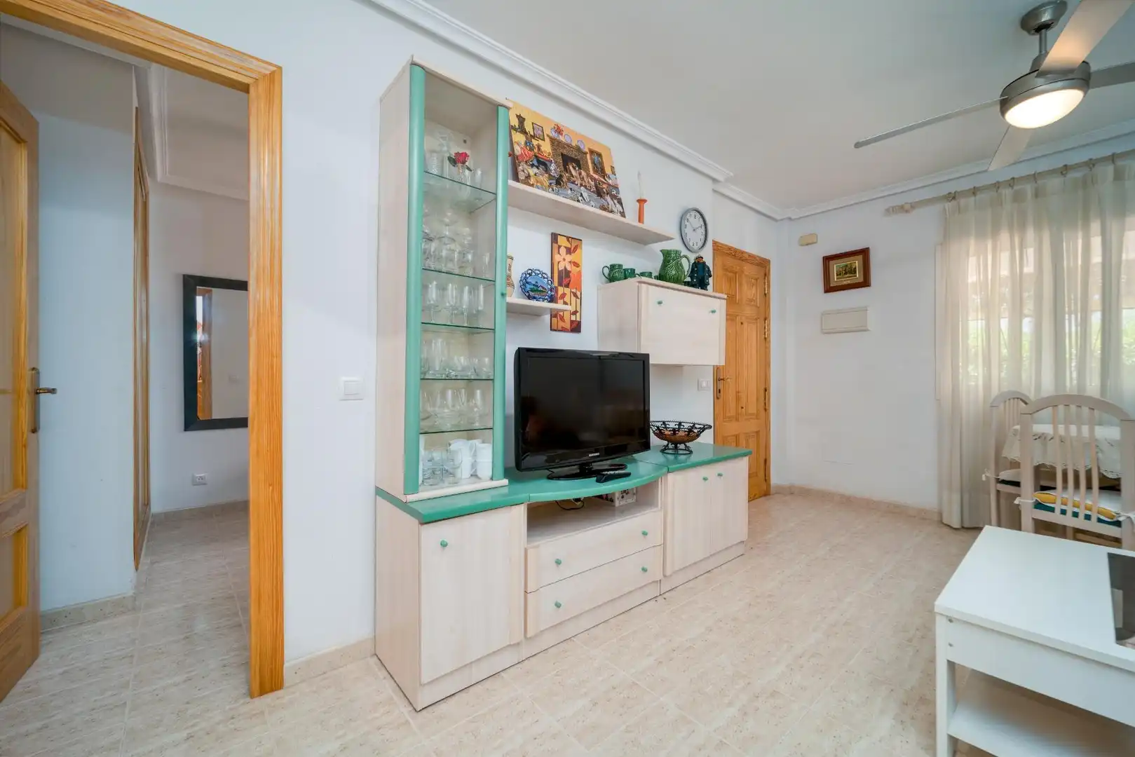 Sala d'estar de Planta baixa en venda en Vera amb Moblat i Piscina comunitària