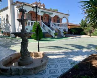 Vista exterior de Finca rústica en venda en Lucena amb Aire condicionat, Terrassa i Piscina