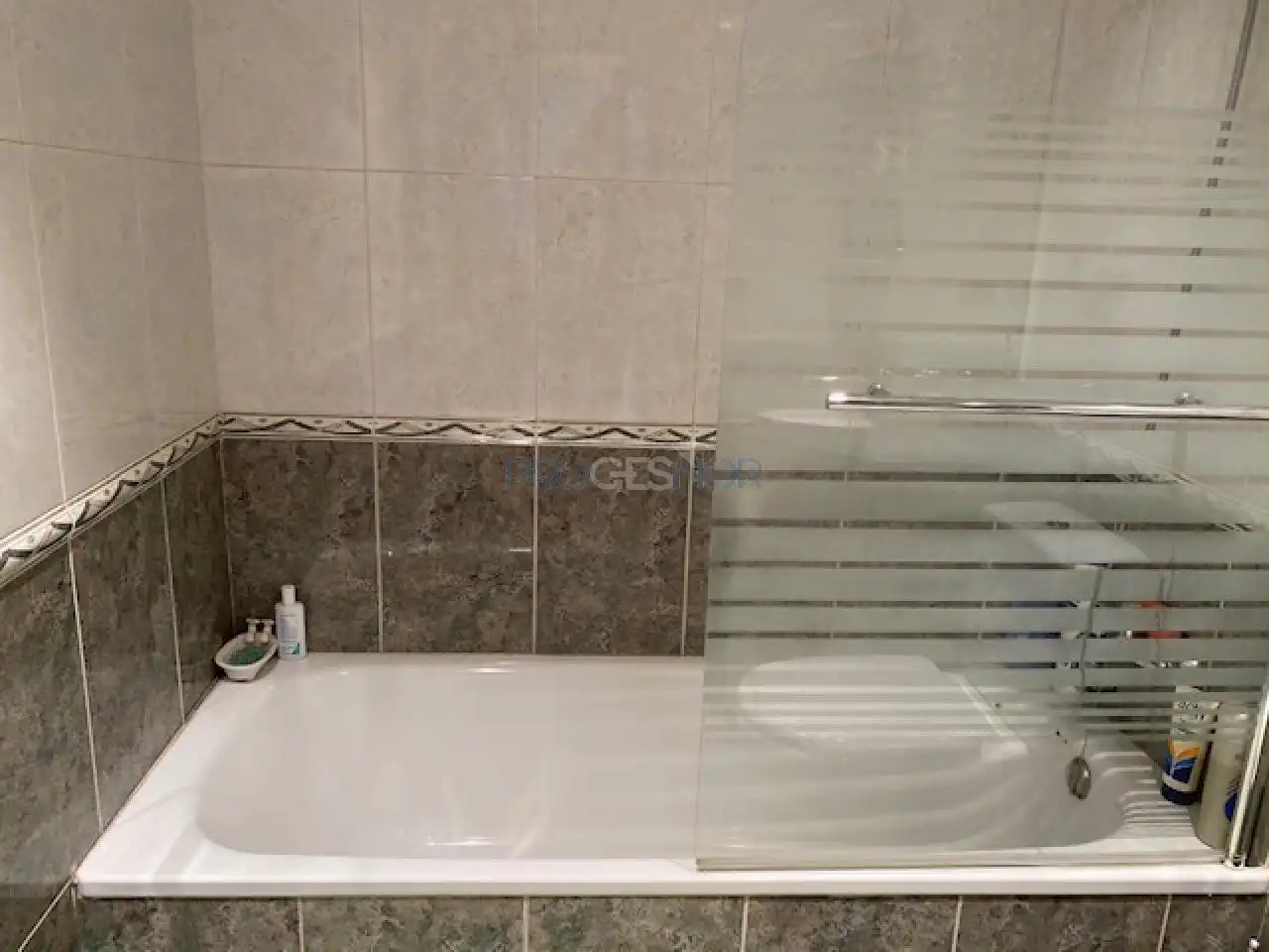 Baño de Casa o chalet en venta en León Capital  con Calefacción, Jardín privado y Terraza
