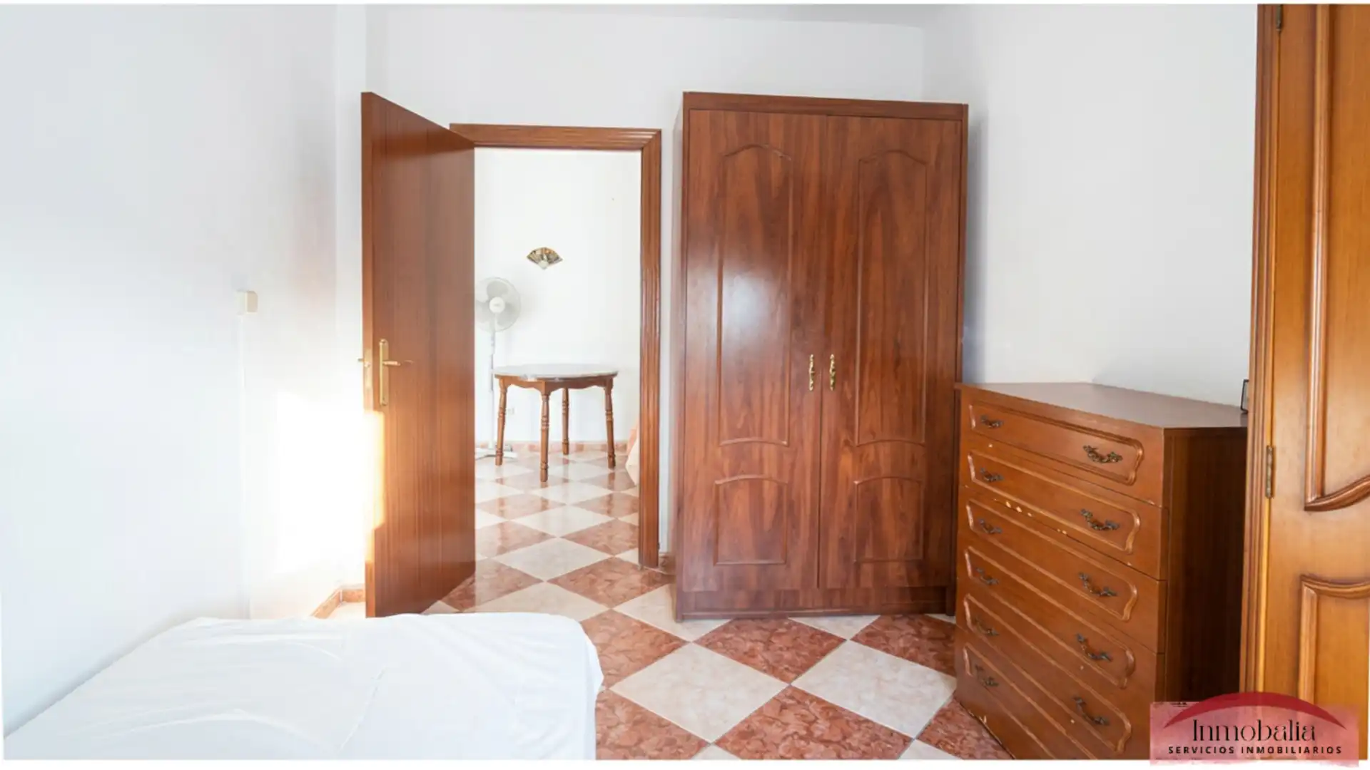 Habitación de Piso en venta en Sevilla con Aire acondicionado, Terraza y Amueblado