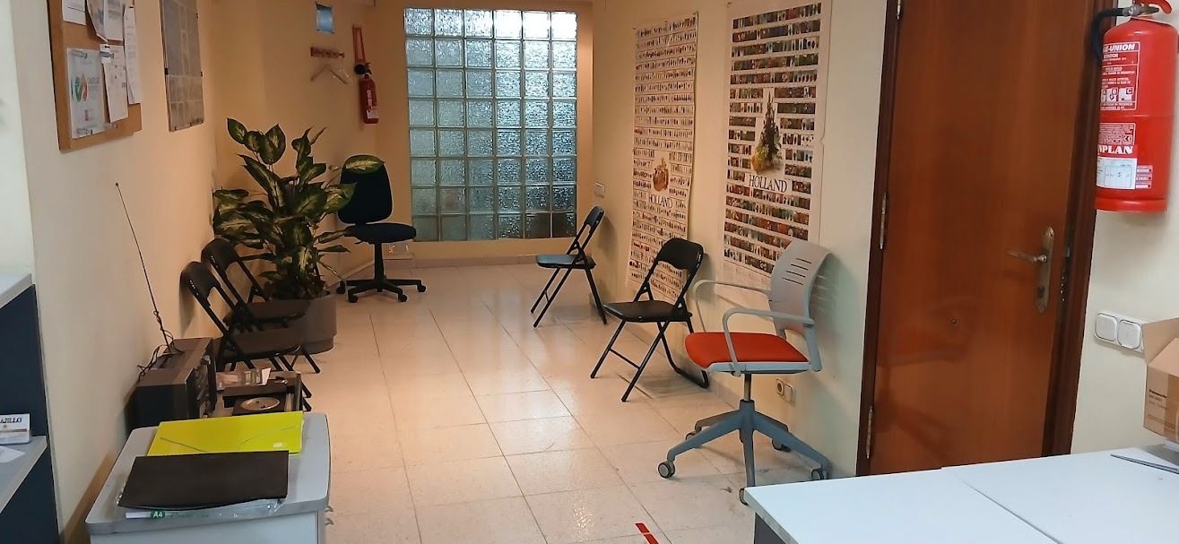 Premises for sale in Castellón de la Plana / Castelló de la Plana  with Air Conditioner and Furnished