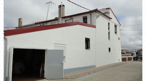 Foto 2 de Casa o chalet en venta en Calle Recta, Pedrajas de San Esteban, Valladolid