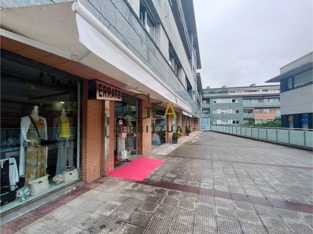 Local comercial en Alquiler en Hernani