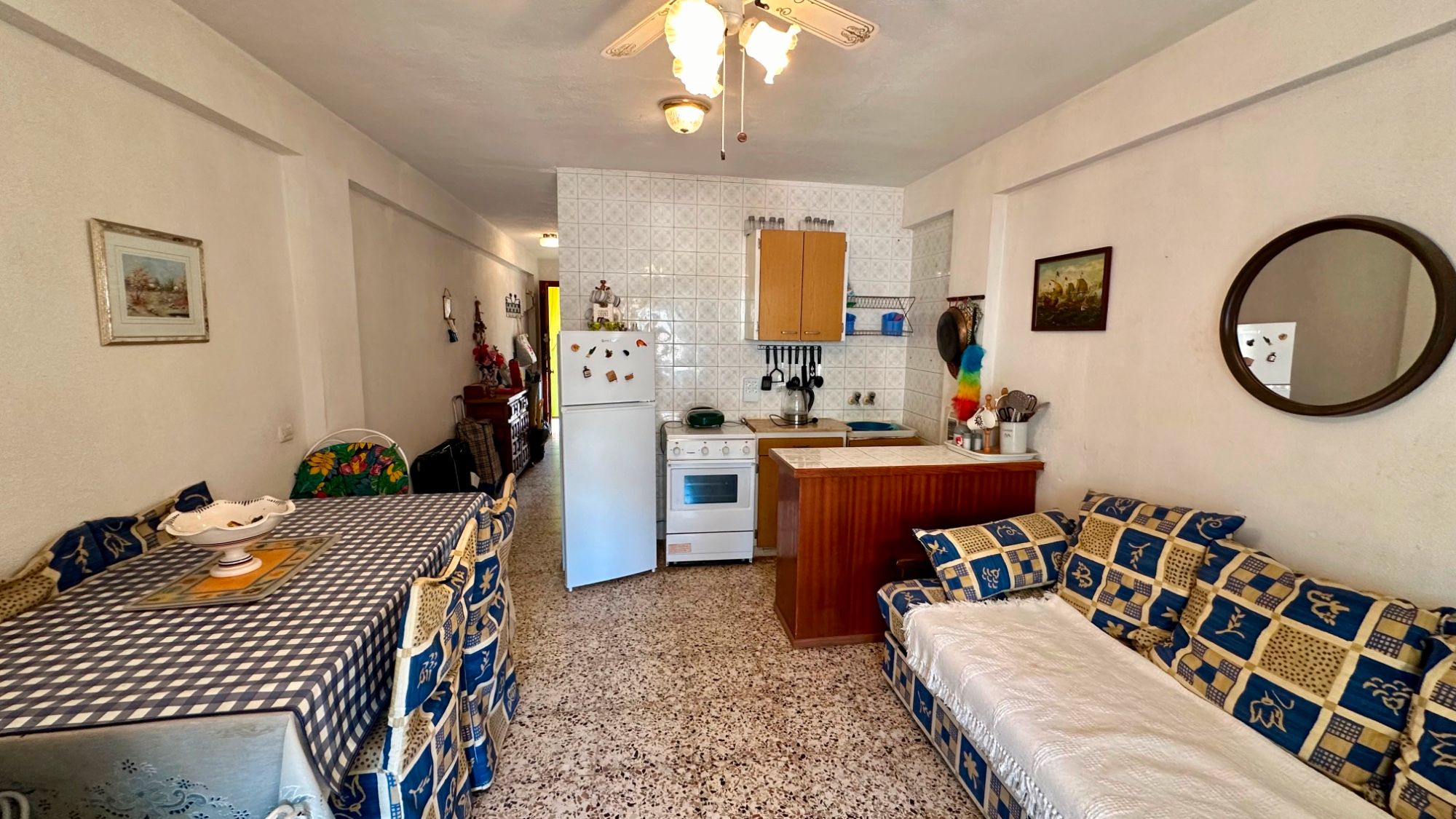 Kitchen of Flat for sale in Guardamar del Segura  with Terrace and Furnished