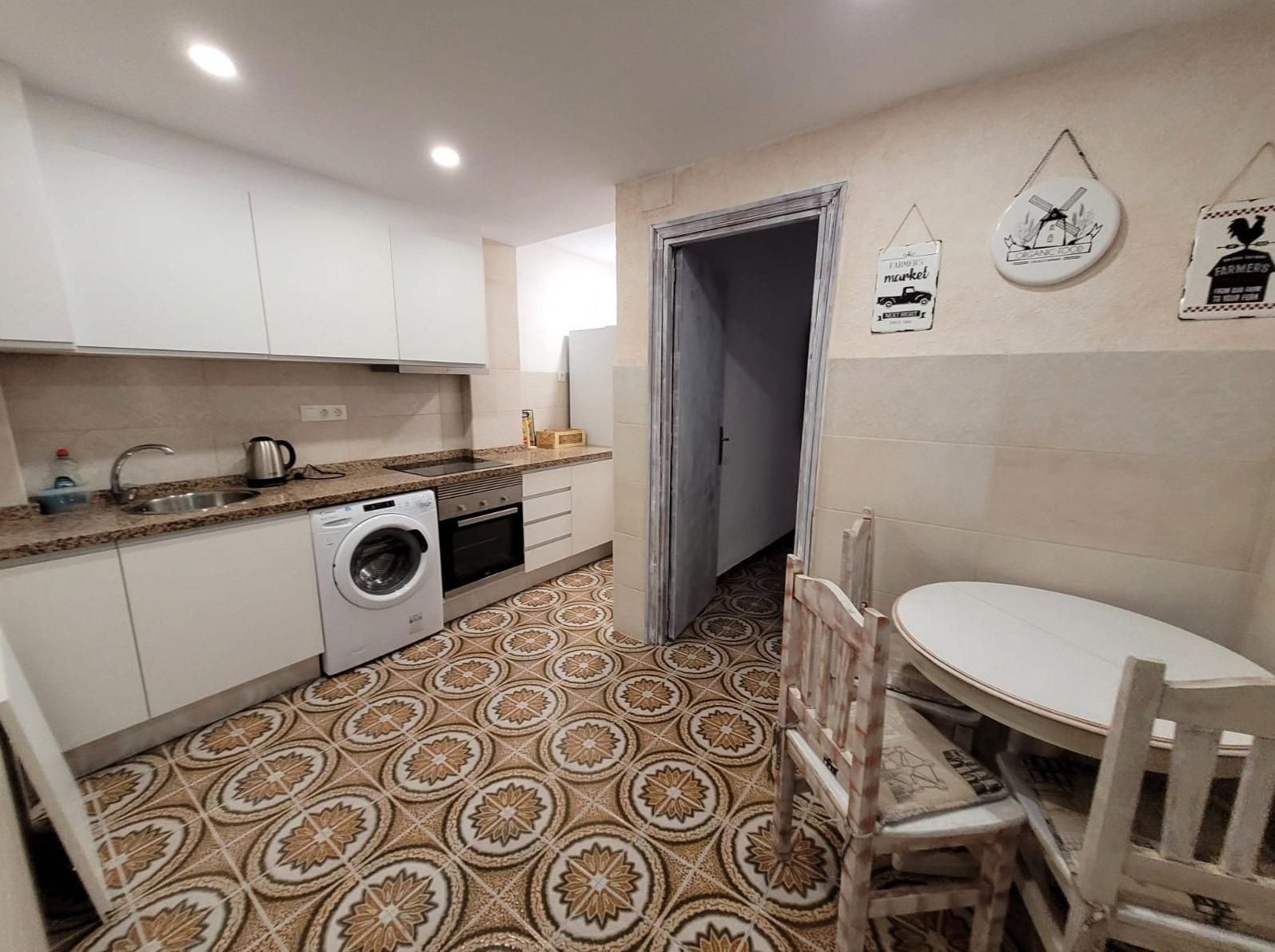 Cuina de Pis de lloguer en Elche / Elx amb Aire condicionat, Calefacció i Balcó