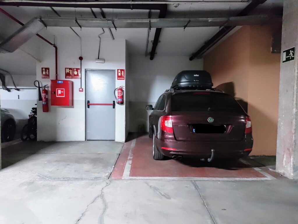 Parking of Garage for sale in  Madrid Capital