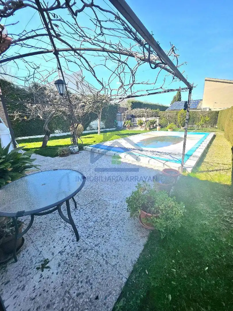 Jardín de Casa o chalet en venta en Ogíjares con Aire acondicionado, Calefacción y Jardín privado