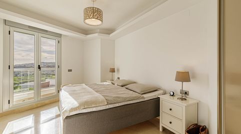 Elegante apartamento con vistas al mar y terraza de 35 m² en Los Arqueros, imatge 5