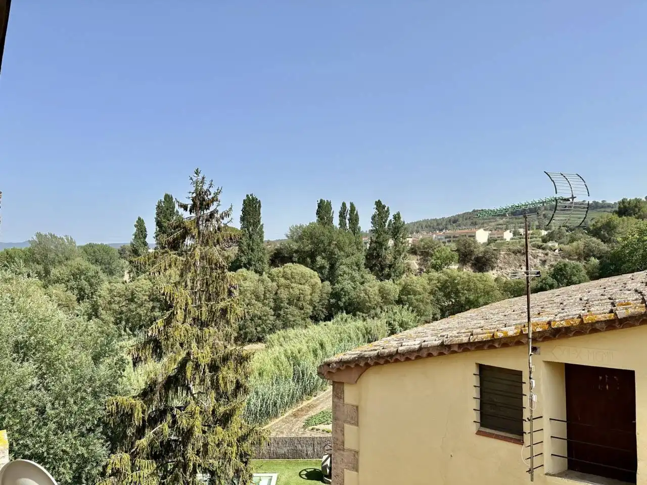 Jardí de Casa o xalet en venda en Torrelavit