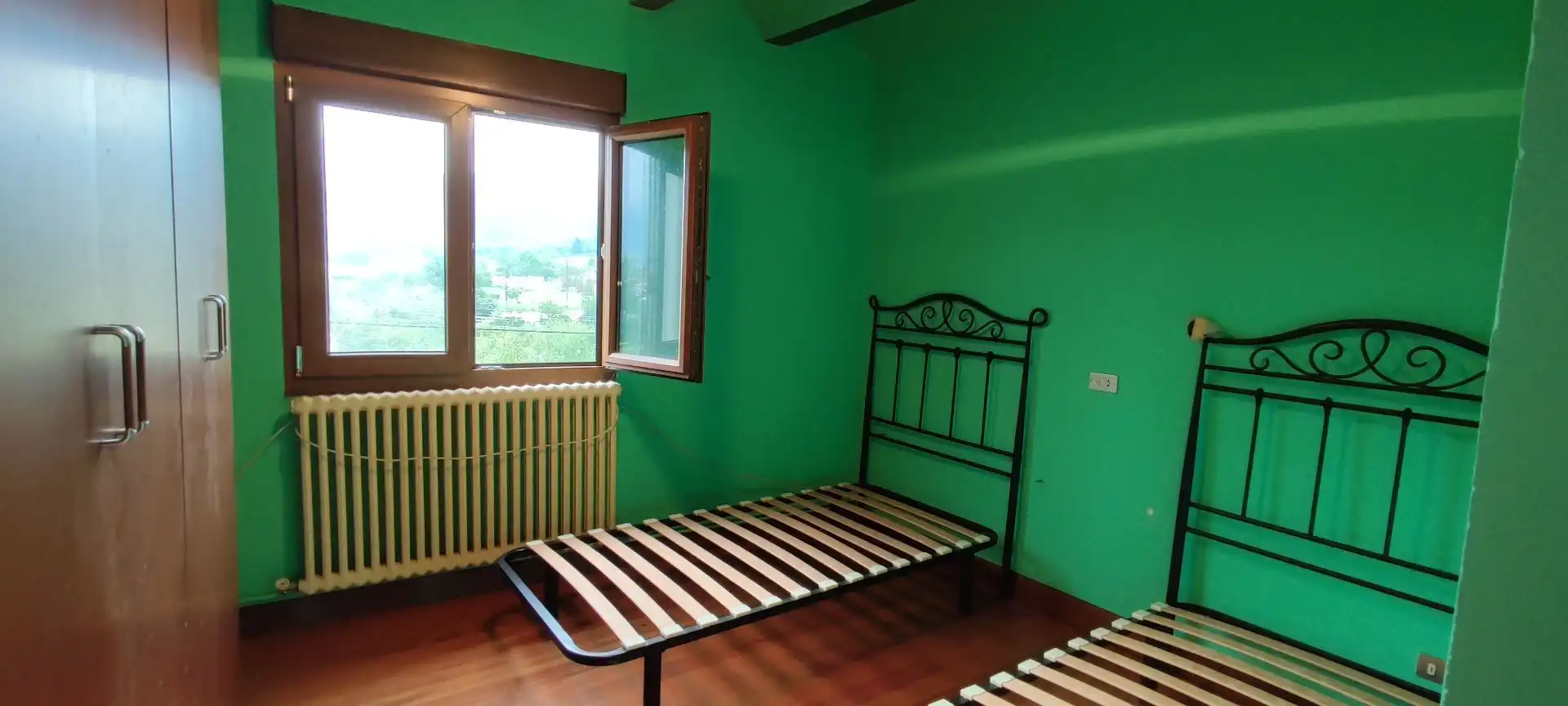 Schlafzimmer von Wohnung zum Verkauf in Valdegovia / Gaubea mit Heizung