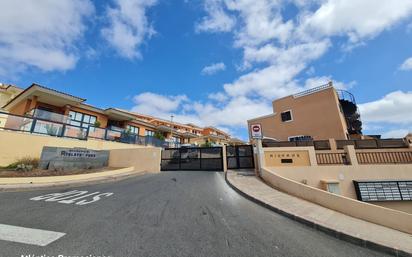 Vista exterior de Dúplex en venda en Antigua amb Terrassa i Piscina