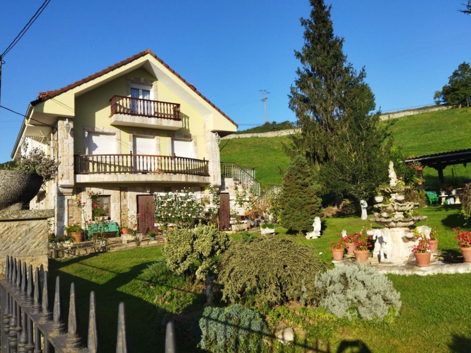 Jardí de Casa o xalet en venda en San Felices de Buelna amb Calefacció, Jardí privat i Parquet