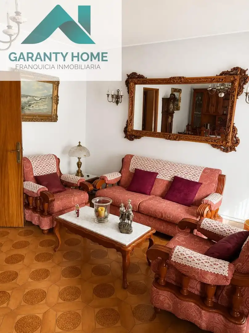 Living room of Flat for sale in Jaén  with Air Conditioner, Heating and Balcony