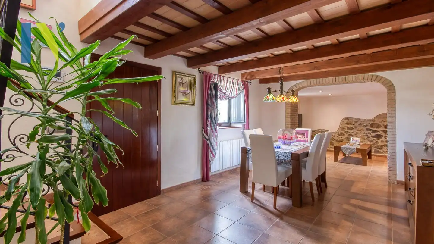 Comedor de Finca rústica en venta en Sant Gregori