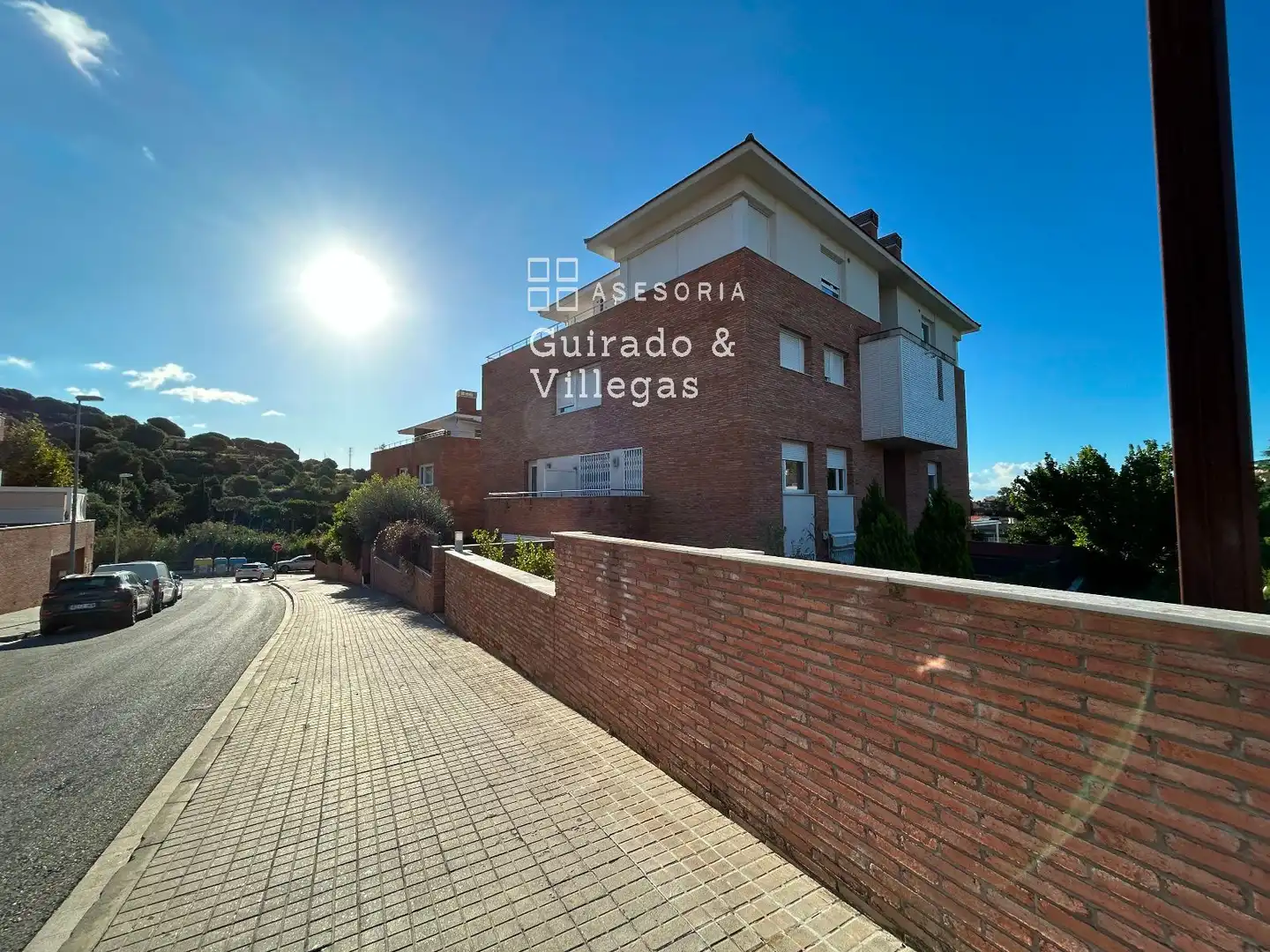 Vista exterior de Piso en venta en Tiana con Piscina y Piscina comunitaria